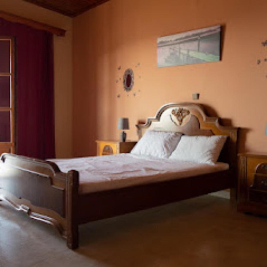 Traditional Panoramic Sea View House Lákones Exterior foto